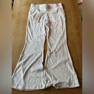 Aerie velour high waisted flare pant, grey, size large